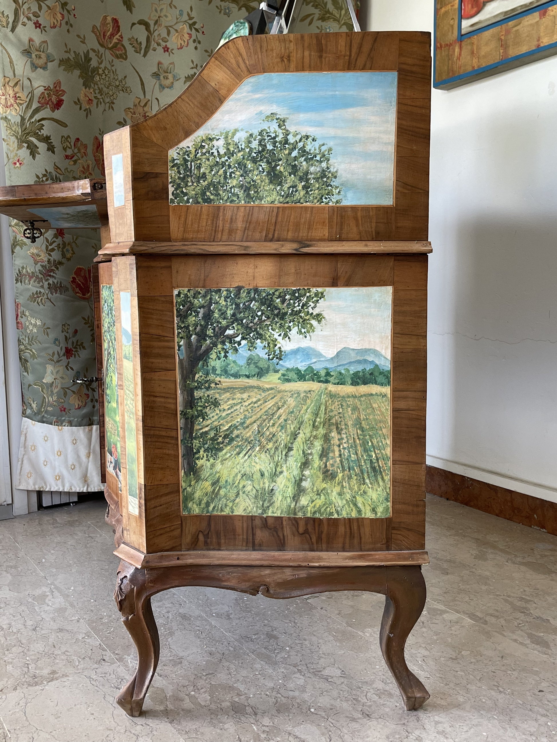 mobile dipinto a mano con paesaggio pezzo unico di Lorenzo Usicco 